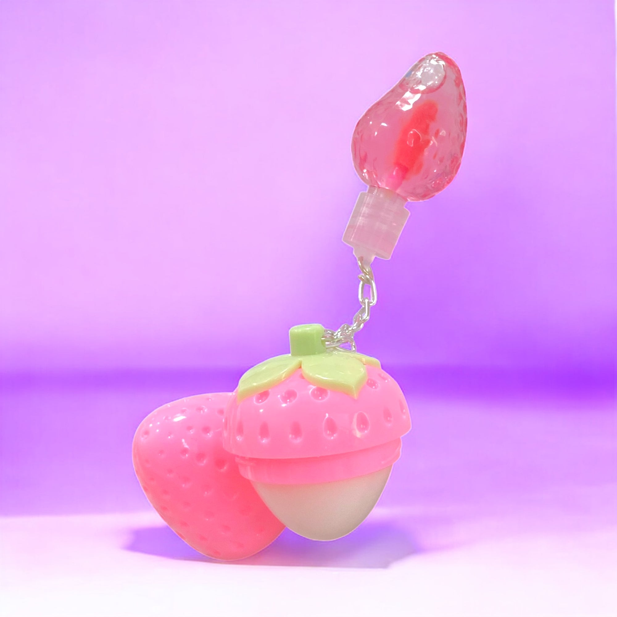 Balsamo de fresa con gloss mágico